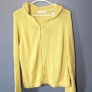 valerie Stevens sweater light olive green